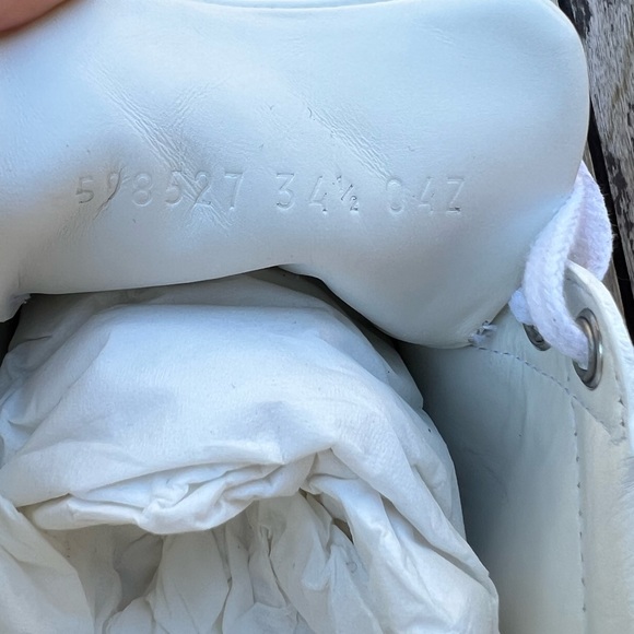Authentic Gucci Sneakers - Picture 6 of 9